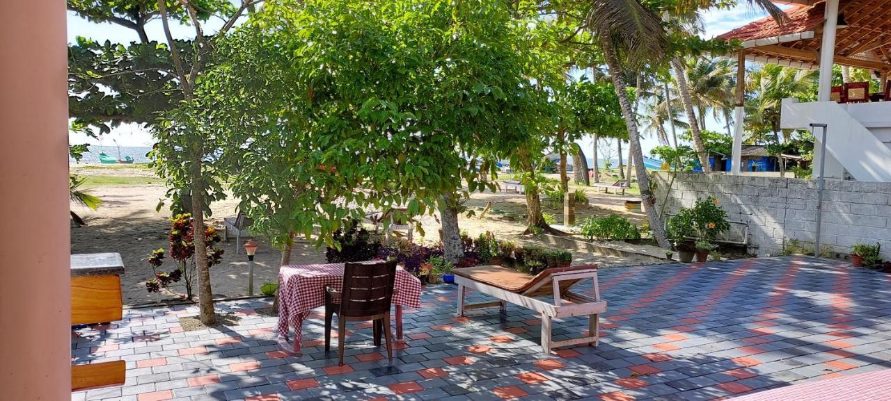 Marari Anna Beach Villa Mararikulam Luaran gambar