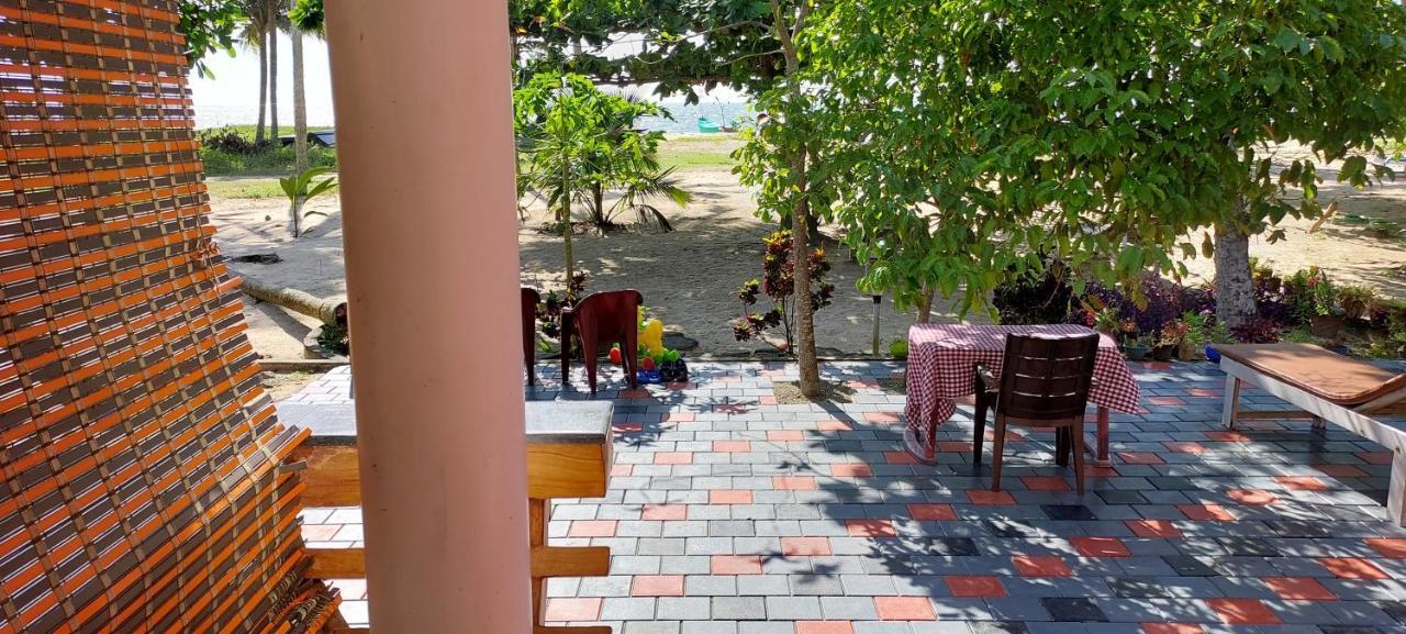 Marari Anna Beach Villa Mararikulam Luaran gambar