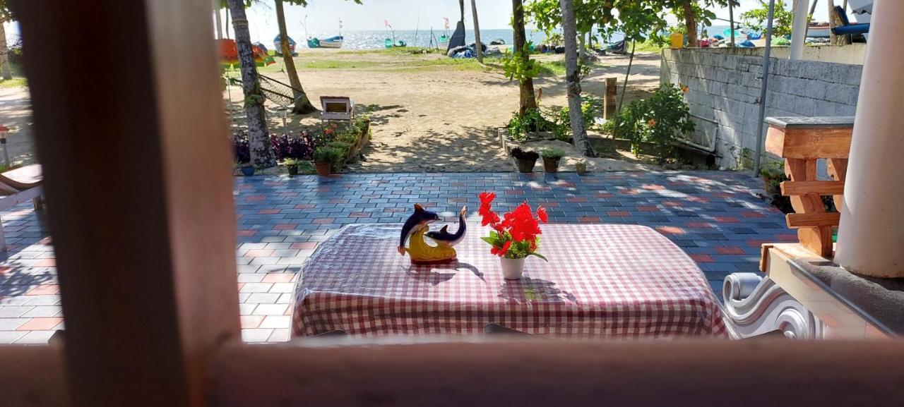 Marari Anna Beach Villa Mararikulam Luaran gambar