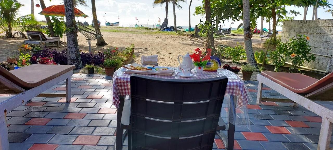 Marari Anna Beach Villa Mararikulam Luaran gambar