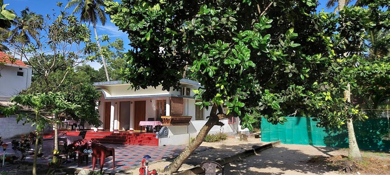 Marari Anna Beach Villa Mararikulam Luaran gambar
